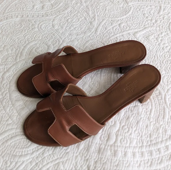 Hermes Oasis Sandals - Picture 3 of 14